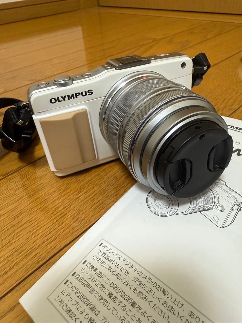 OLYMPUS E-PM2 レンズキット シャッター回数1662回