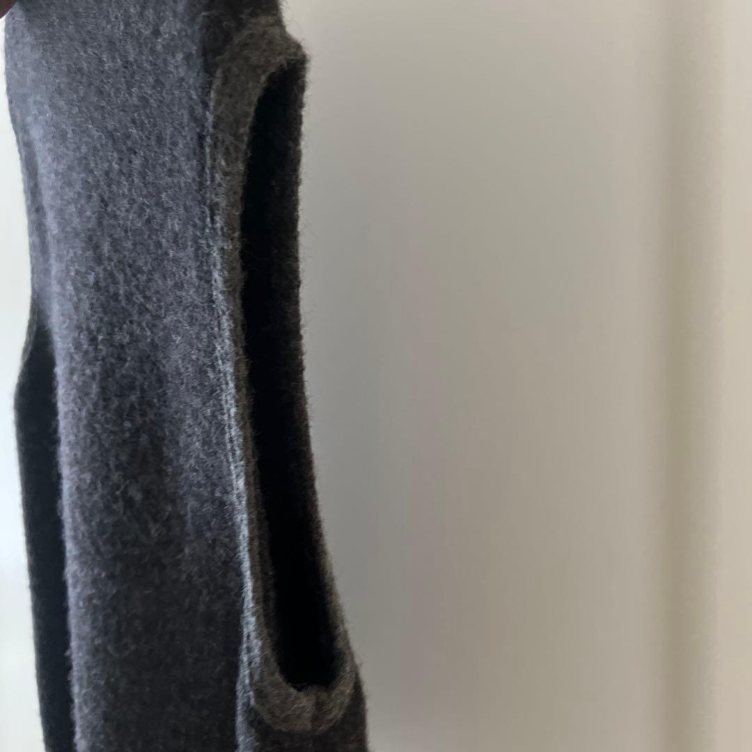 STAPF ウール混紡 ダークグレー ベスト　中古美品