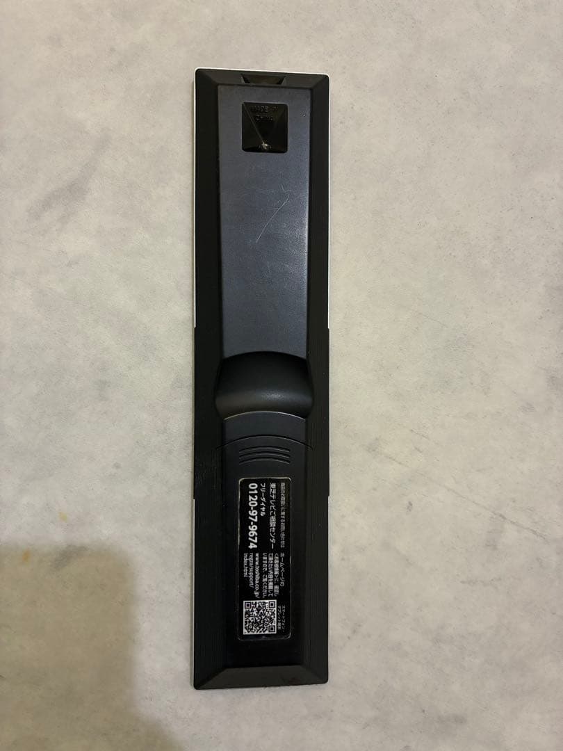 TOSHIBAテレビREGZA40インチ　リモコン付