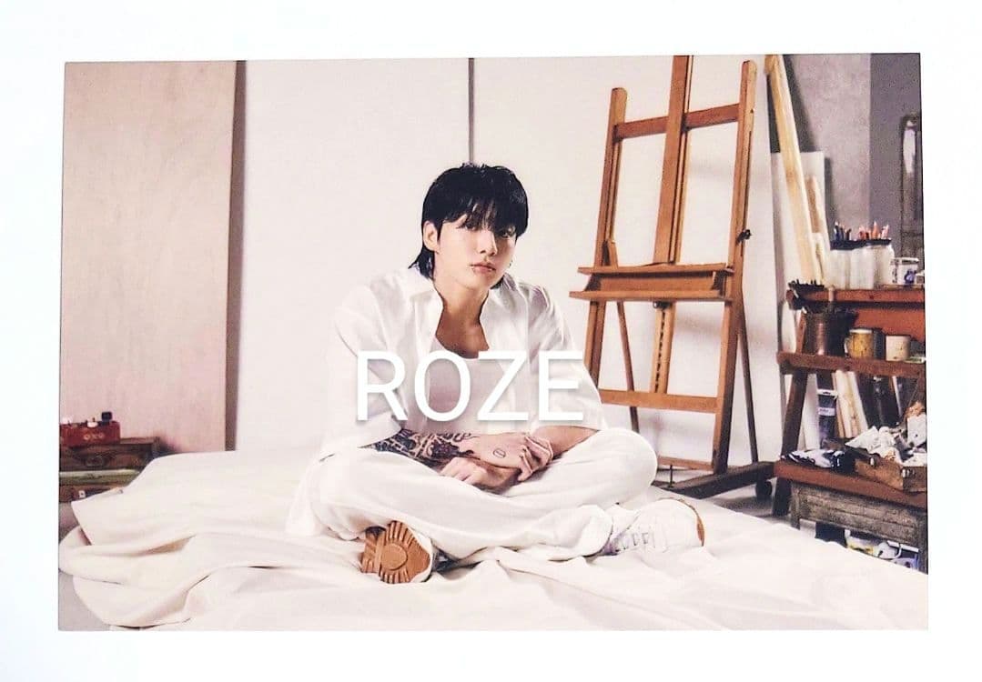 BTS ジョングク グク GOLDEN JPFC ユニバ 特典 トレカ　アルバム