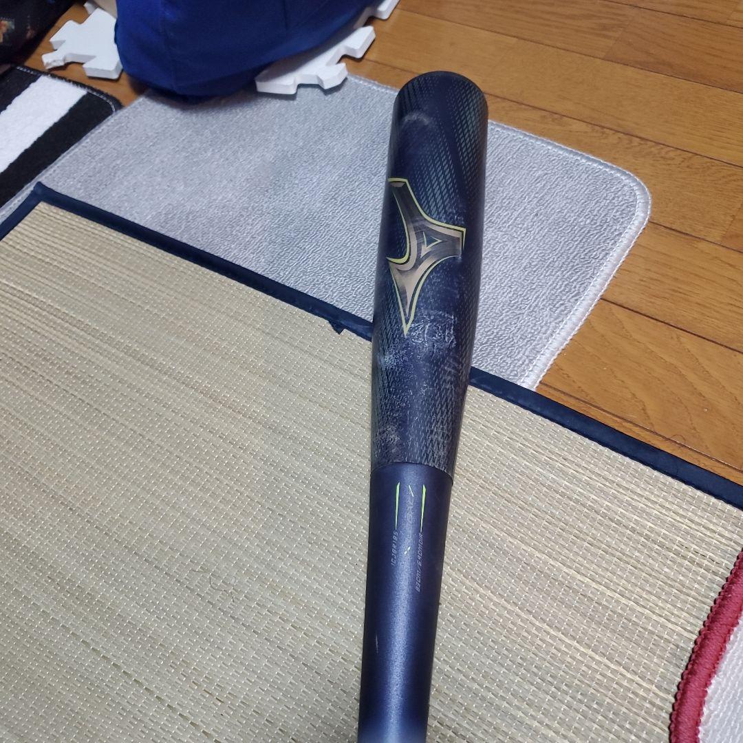 BEYOND LEGACY 軟式バット