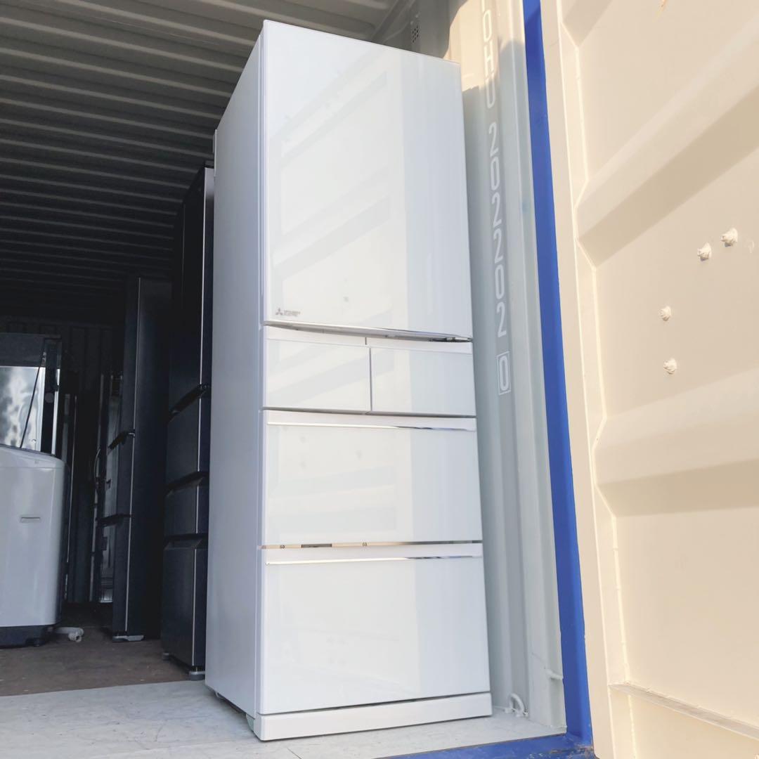 取付無料！三菱チルドルーム搭載おしゃれホワイトインテリアグラス冷蔵庫！洗濯機