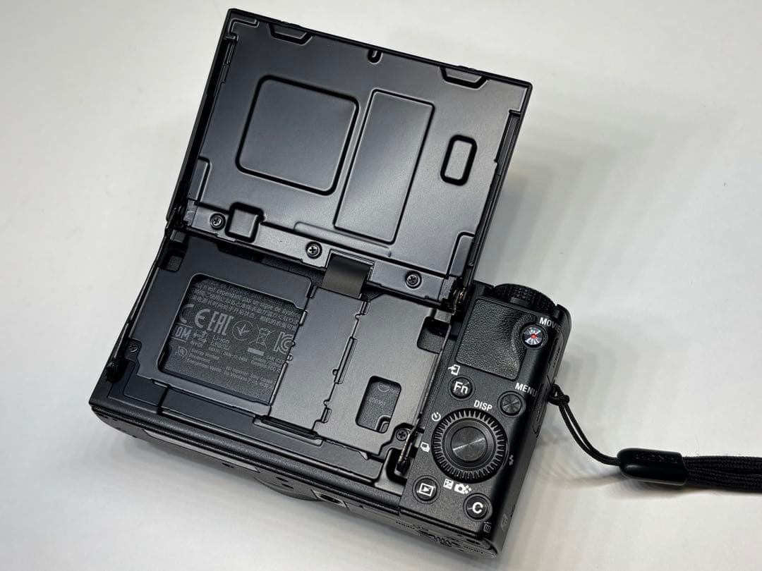 デジタルカメラ SONY Cyber-shot DSC-RX100M3