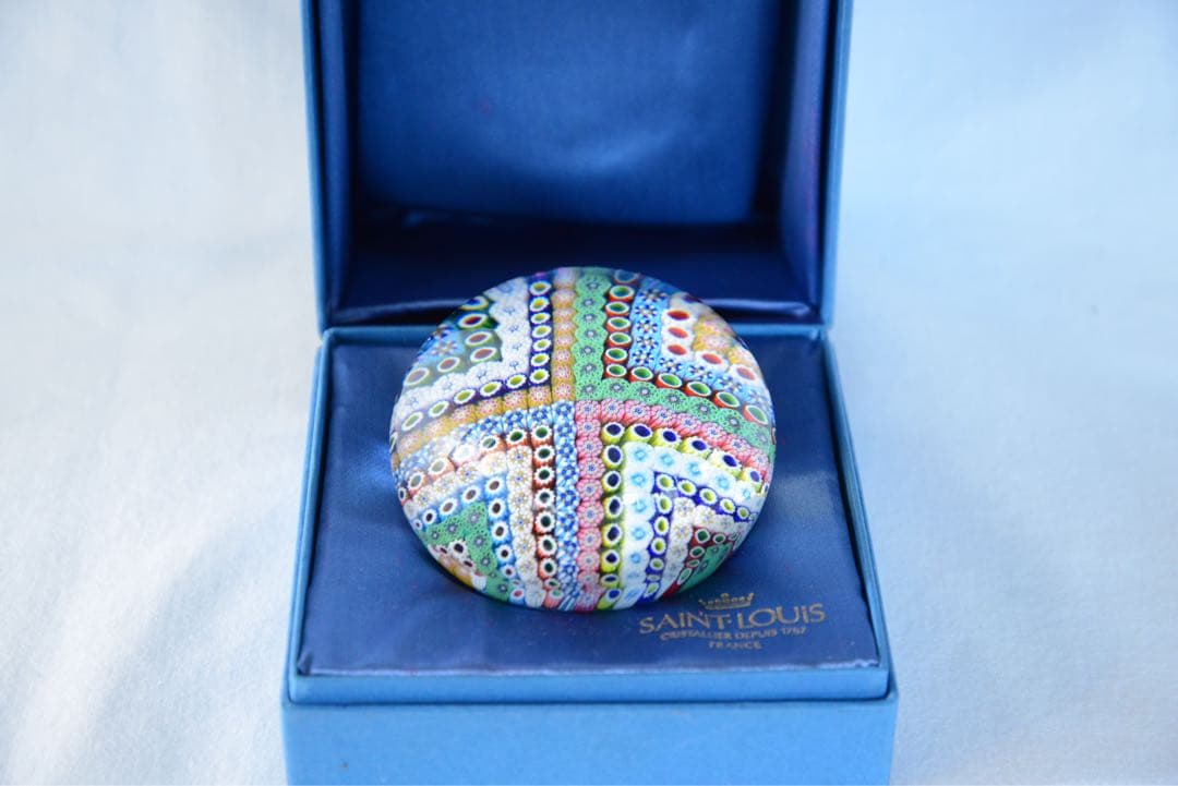 SAINT LOUIS ガラスペーパーウェイト多色