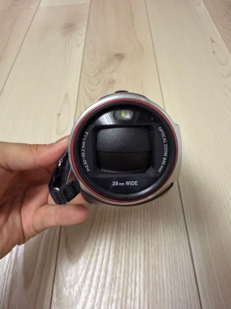 し*ん様 Panasonic HC-V720M ビデオカメラ 本体