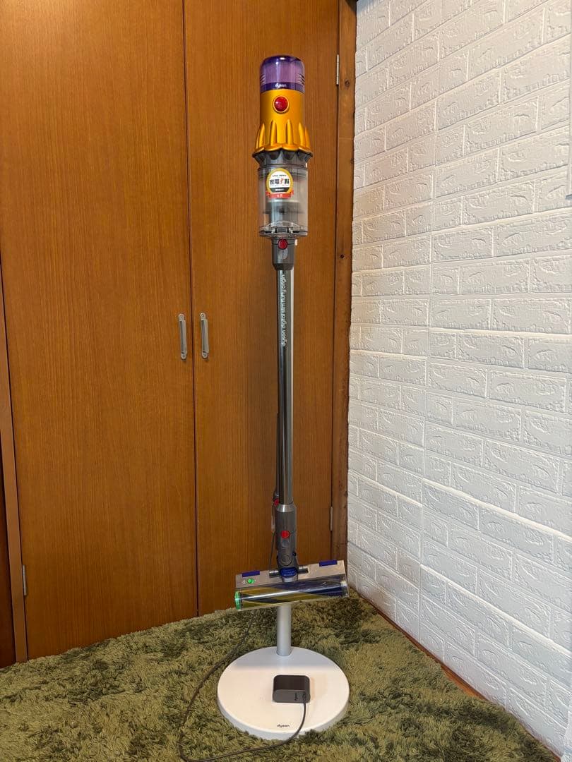 Dyson V12 Detect Slim fluffy SV20 スタンド付き