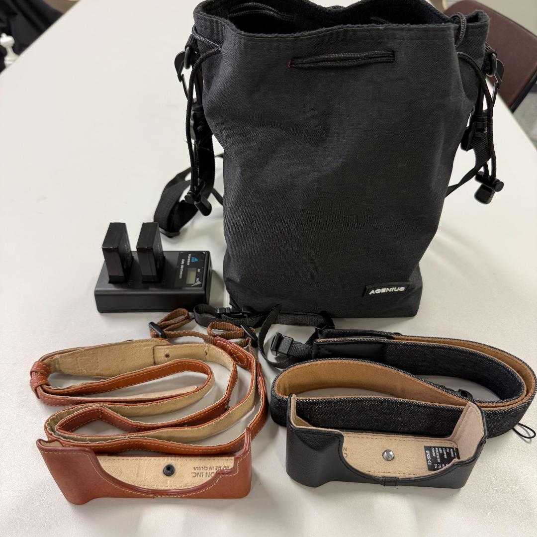 【初心者おすすめ】Canon EOS M100 ダブルレンズキット 豪華おまけ付