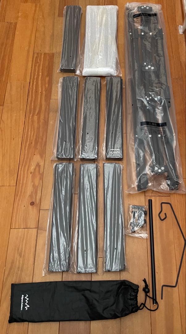 H*a様 アルペンアルミユニットテーブル88