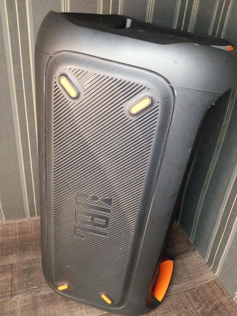 JBL PartyBox100 スピーカー マイクギター入力 パーティボックス