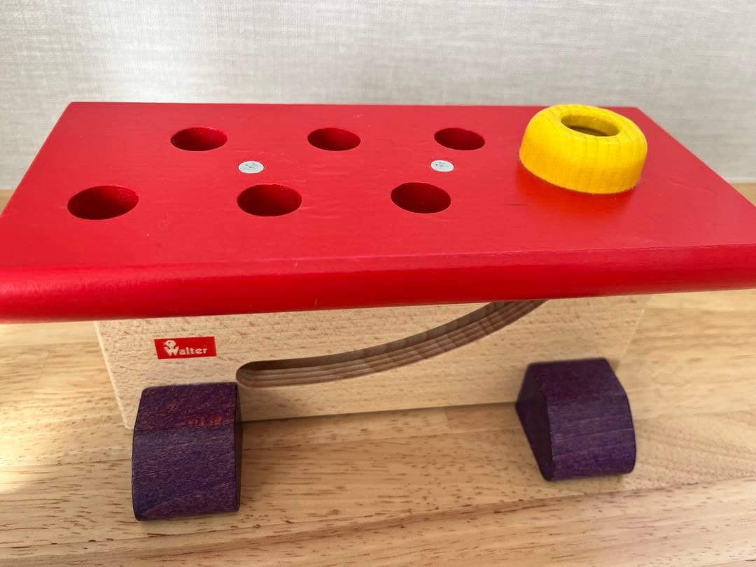 ニック社 木製知育玩具 ハンマートイ 大工さん