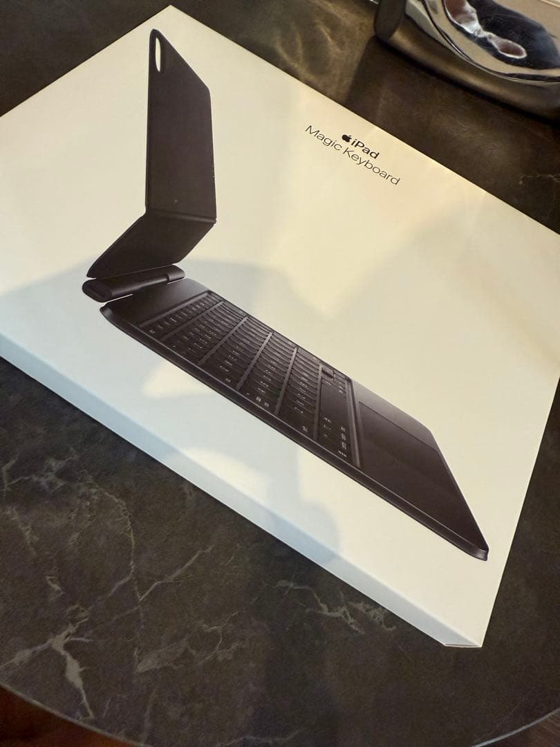 今年購入 /保証有 iPad Pro M4 11インチ256GB 純正キーボード