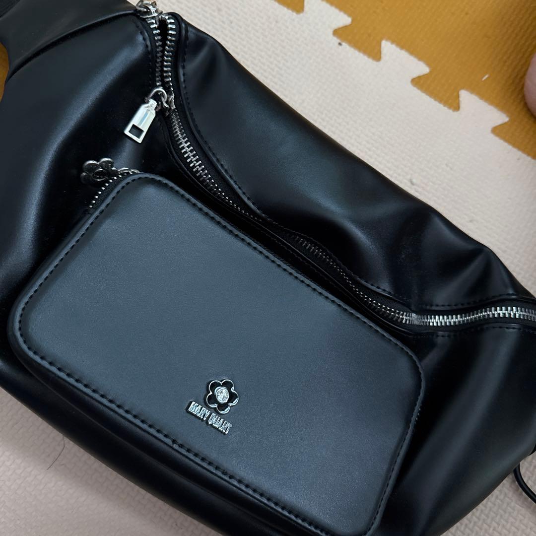 マリークワント ブラック ボディバッグ 合成皮革