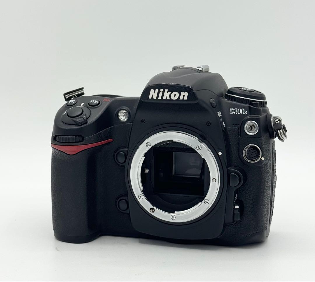 【動作確認済】 Nikon D300s ボディ 動作確認済 デジタル一眼レフ