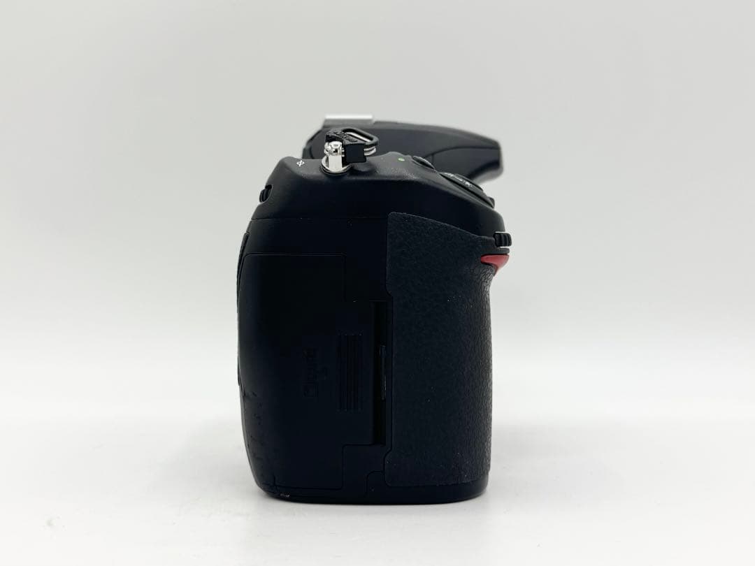 【動作確認済】 Nikon D300s ボディ 動作確認済 デジタル一眼レフ