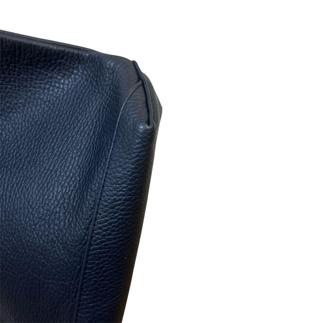 【希少！】ヤングアンドオルセン　レザー　伊勢丹限定　シルバーロゴ　ネイビー