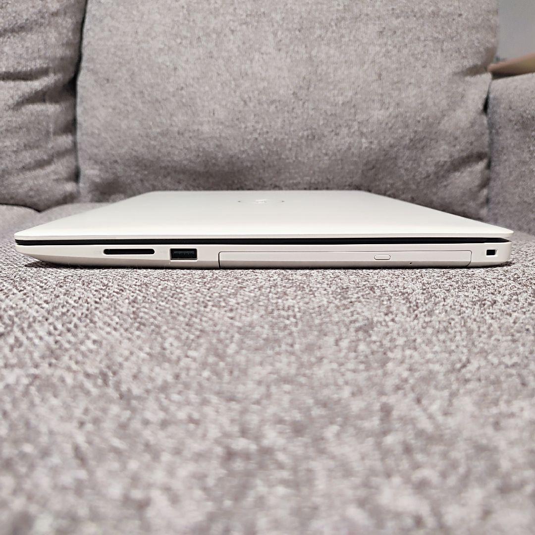 Windowsノート本体 DELL inspiron 15 8GB SSD256GB