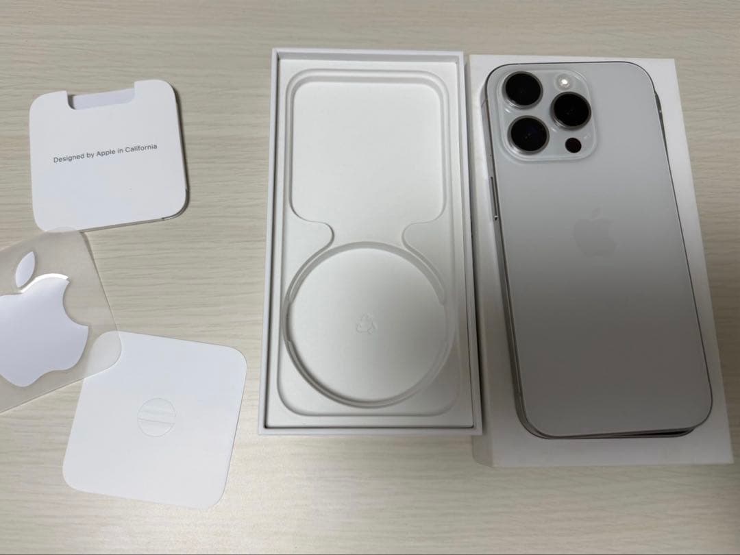 携帯電話本体 iPhone15pro 128GB