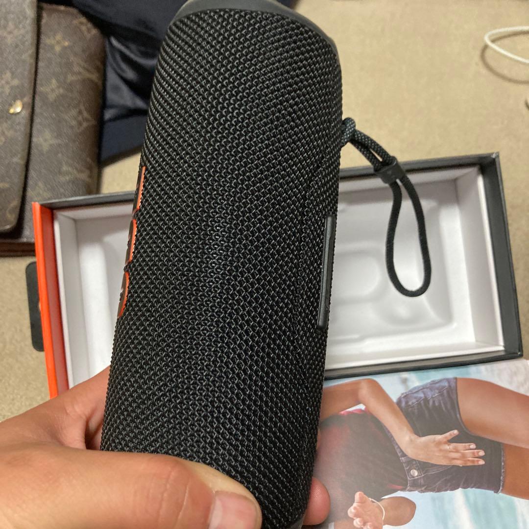JBL flip6！こんなに状態いいのは他にないと思います！