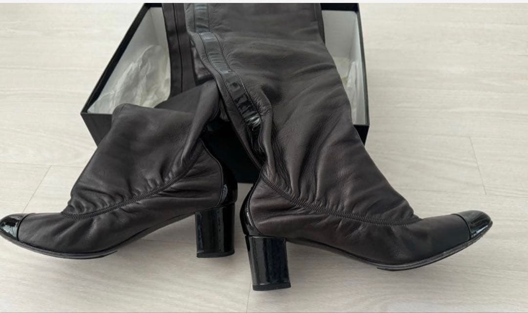 CHANEL 正規販売店購入ニーハイブーツ