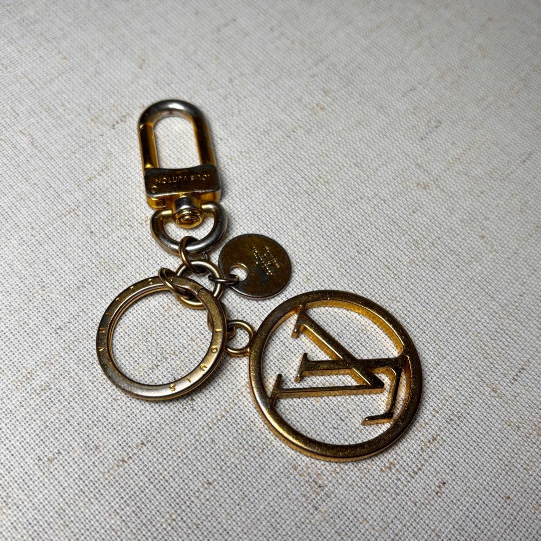 【箱付き】ルイヴィトン　LVサークルバックチャーム　M68000 キーリング