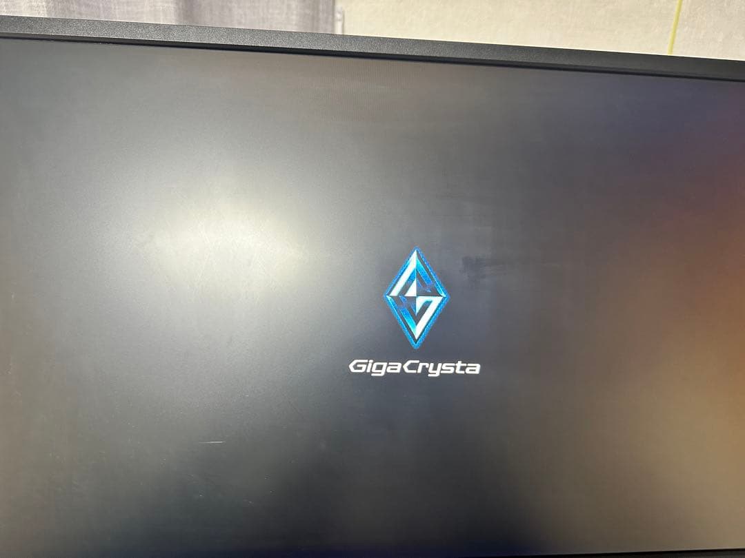 ゲーミングモニター24OHz ギガクリスタ モニターアーム付