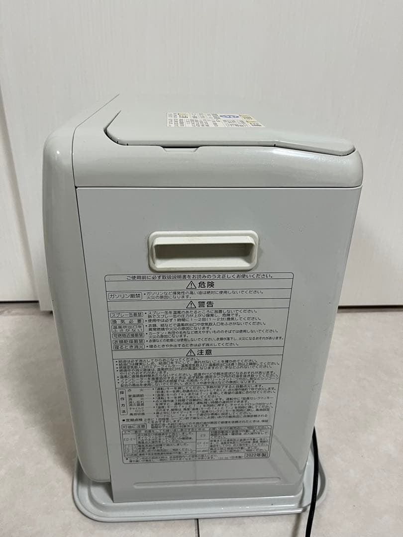 2022年製　コロナ 石油ファンヒーター FH-G3222Y