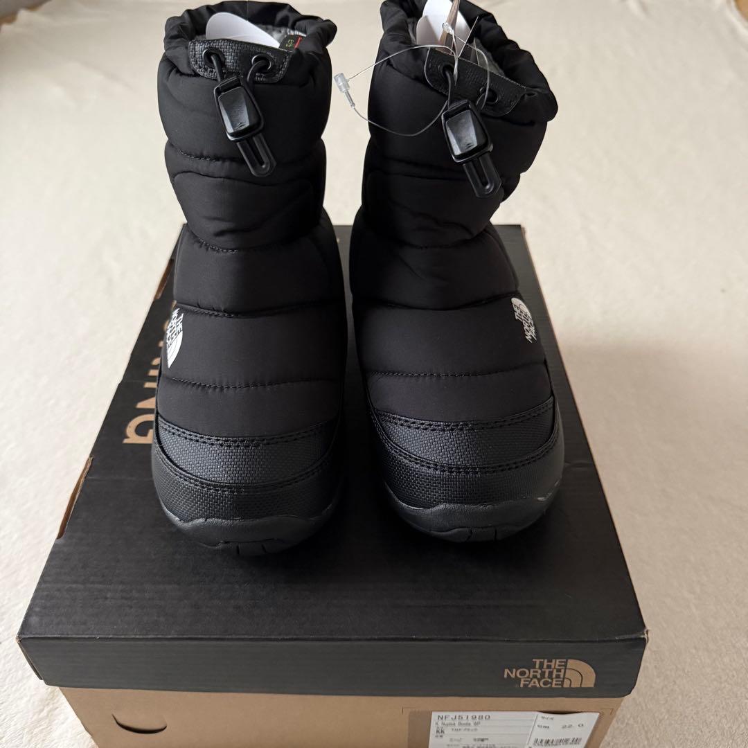 新品　ノースフェイス　ヌプシブーティーウォータープルーフ　22㎝　ブラック
