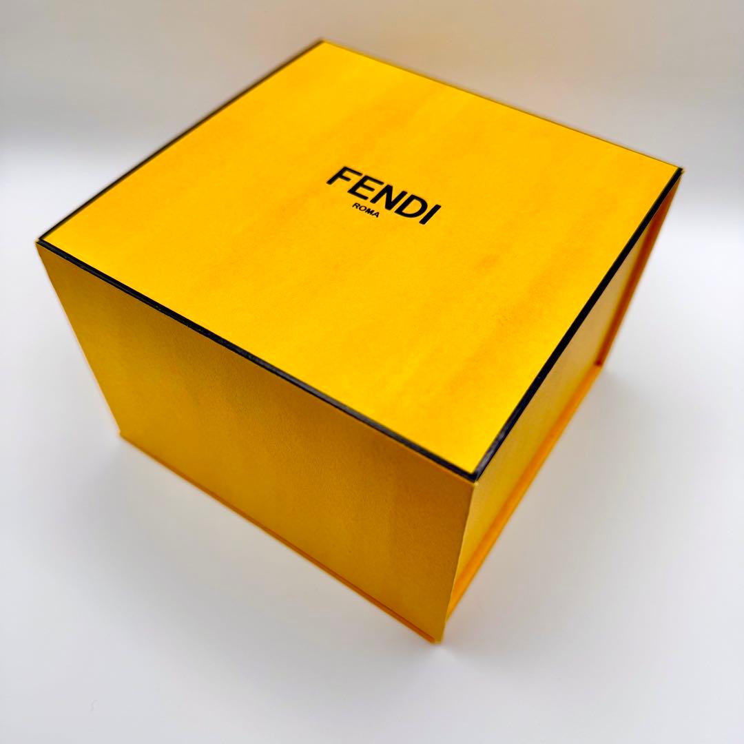 美品 FENDI 目黒蓮 着用 ネックレス FFロゴ シルバー ゴールド 現行