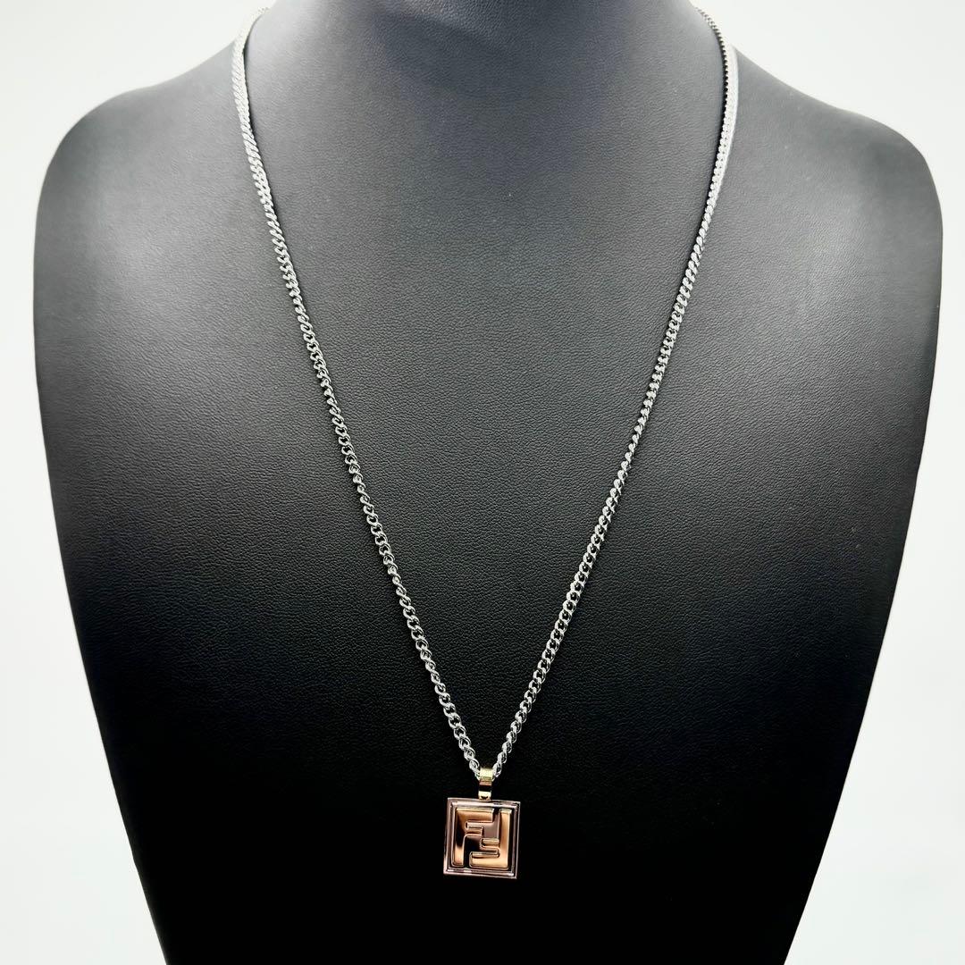 美品 FENDI 目黒蓮 着用 ネックレス FFロゴ シルバー ゴールド 現行
