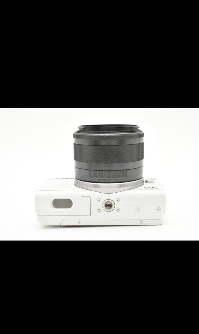 Canon EOS M100 ミラーレス一眼 カメラ　ホワイト