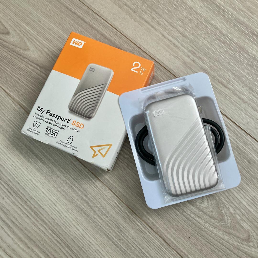 ウエスタンデジタルWD ポータブルSSD 2TB グレー USB3.2 Gen2