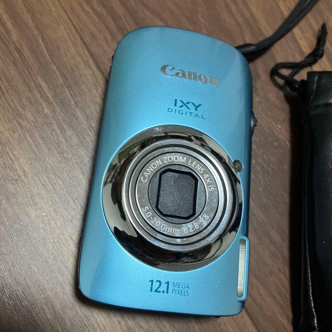 Canon IXY DIGITAL 12.1メガピクセル 水色 本体と充電器付き