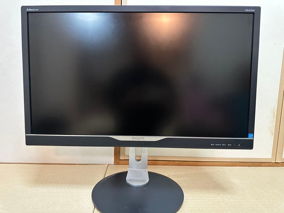 Philips UltraClear モニター27インチ4K