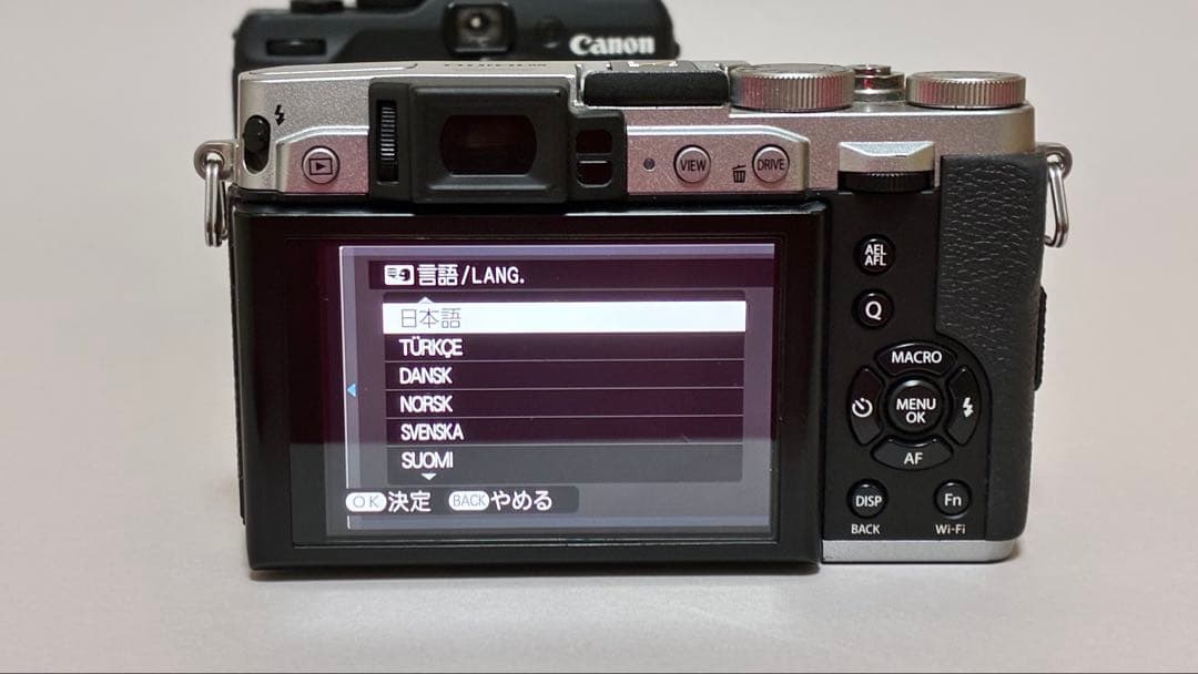 Fujifilm X30 コンパクトデジタルカメラ 本体