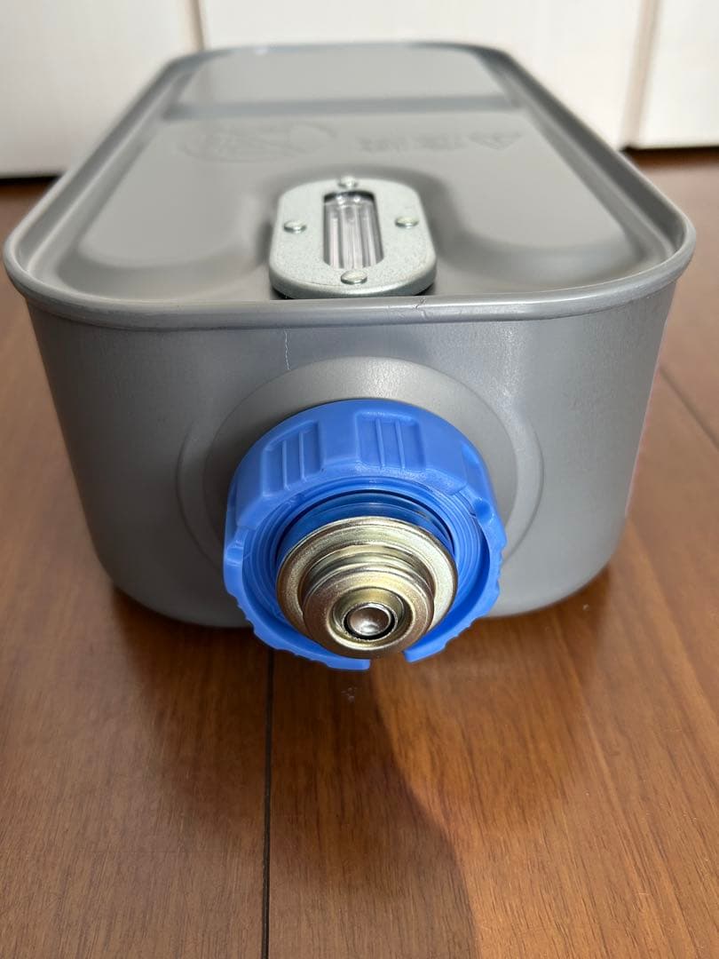 【新品未使用】ダイニチ石油ファンヒーターＦＷ−２５Ｓ６(S)ライトシルバー