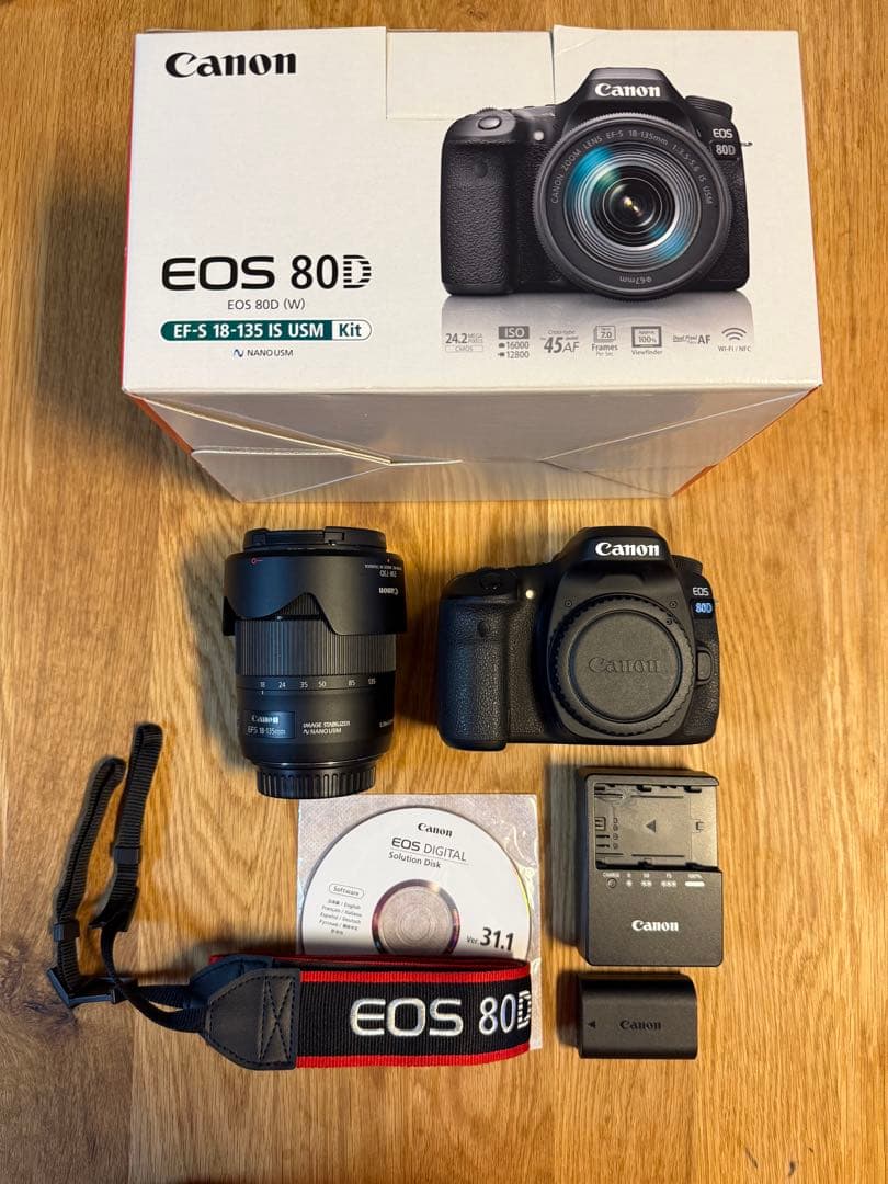 【美品】Canon EOS 80D 18-135 IS USM kit