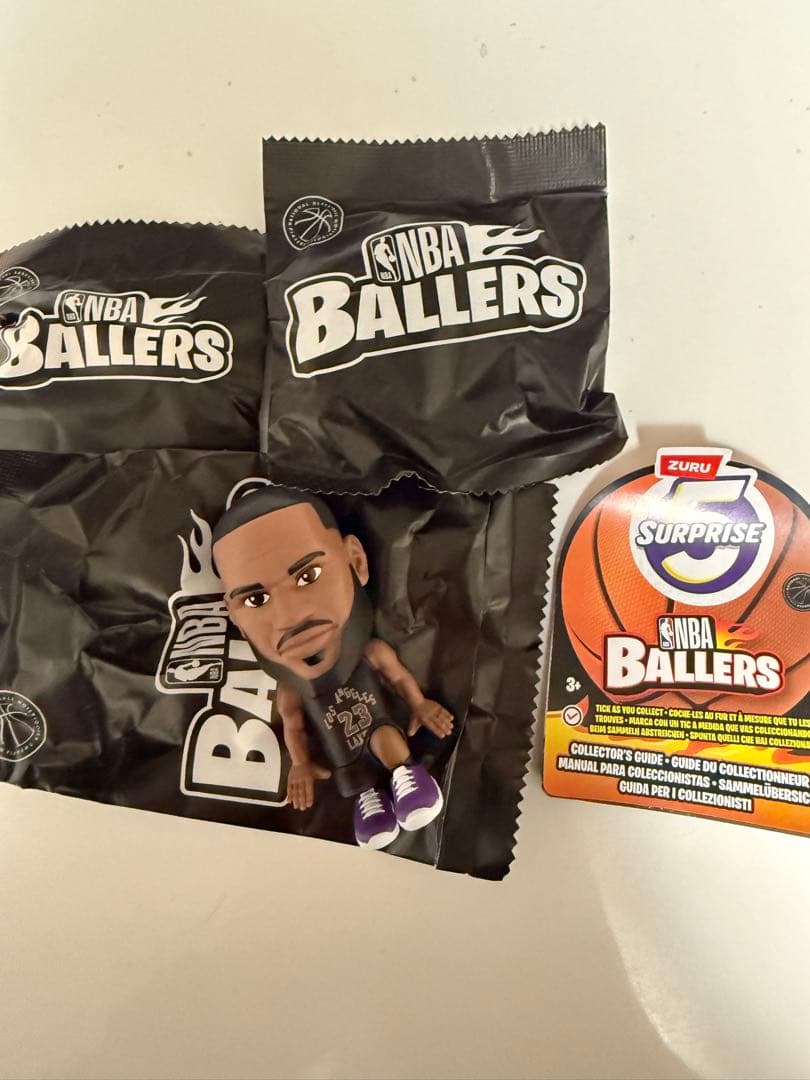 NBA BALLERS 5サプライズ　レブロンジェームズ スーパーレア