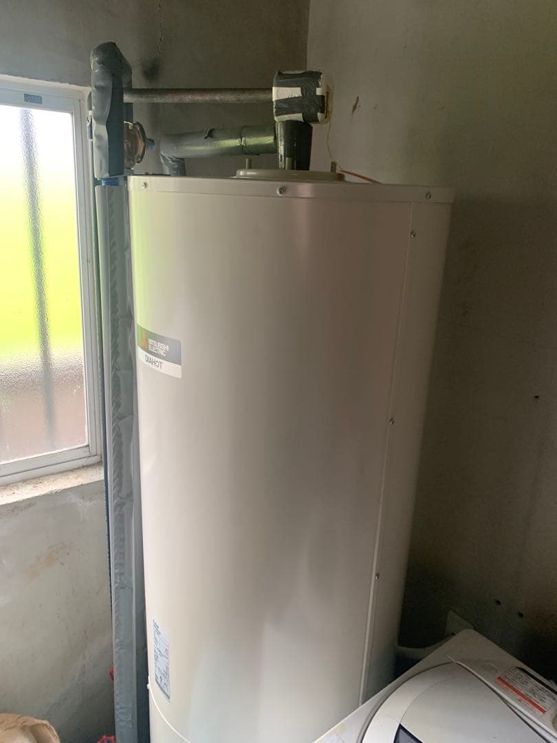 【引取のみ】三菱電機 電気温水器 200L 丸形　SR-201C 2020年製