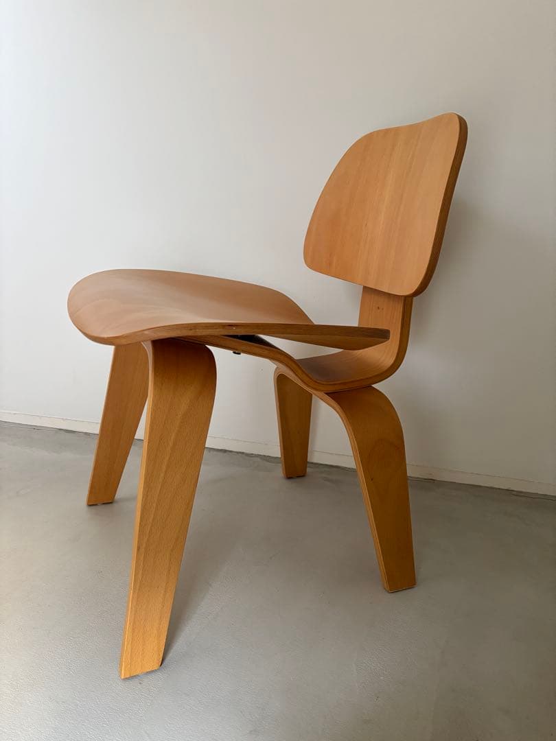 【　y　】リプロダクト、チャールズ&レイ・イームズ DCWチェア