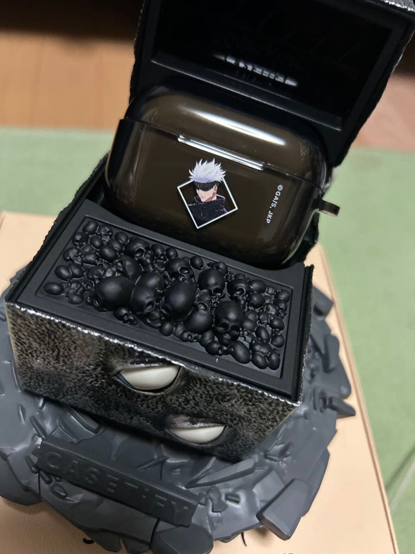 CASETiFY 呪術廻戦　AirPods Pro2ケース