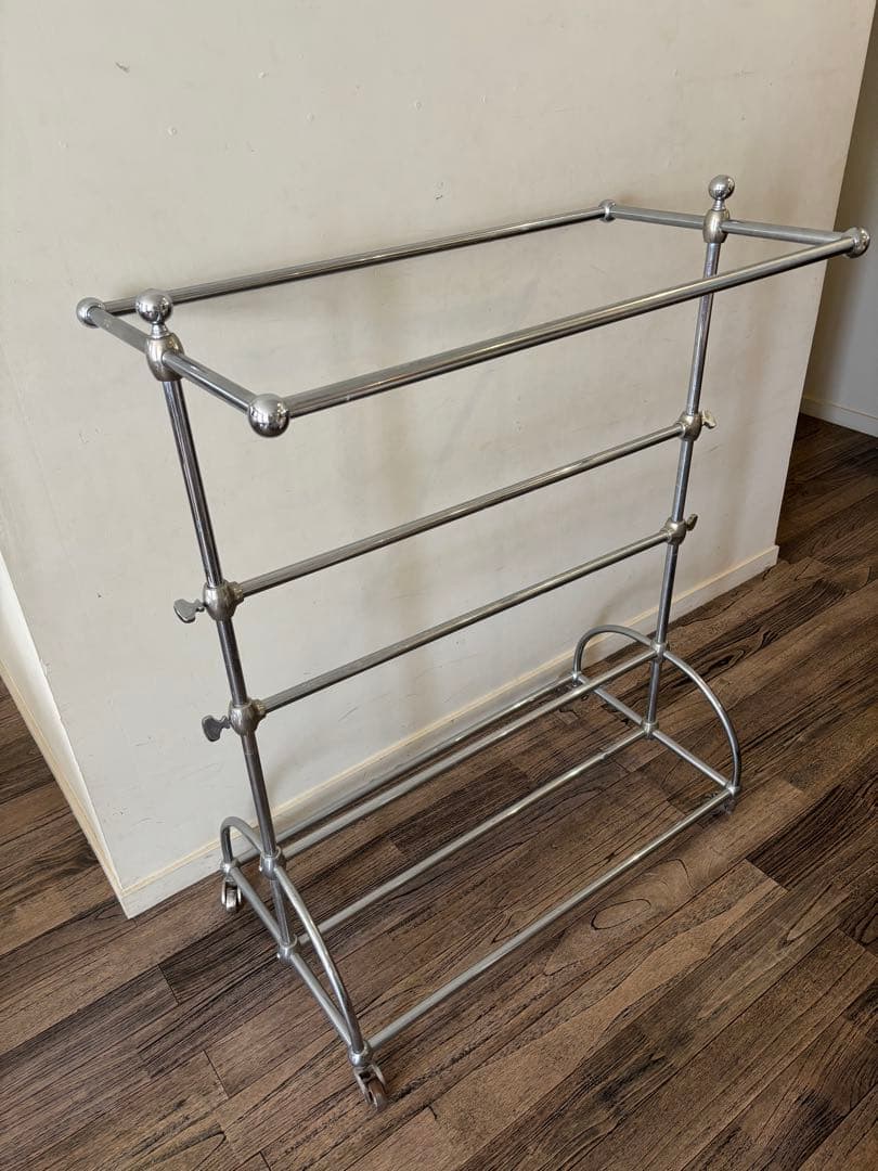ハンガーラック　シルバー スチールラック アンティーク