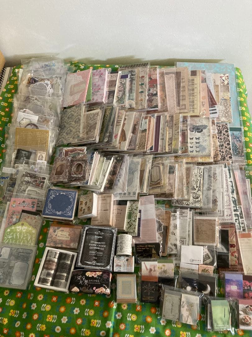 ヴィンテージコラージュ素材 紙もの コラージュまとめ売り