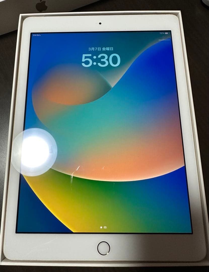 Apple iPad 第5世代32GB ゴールド