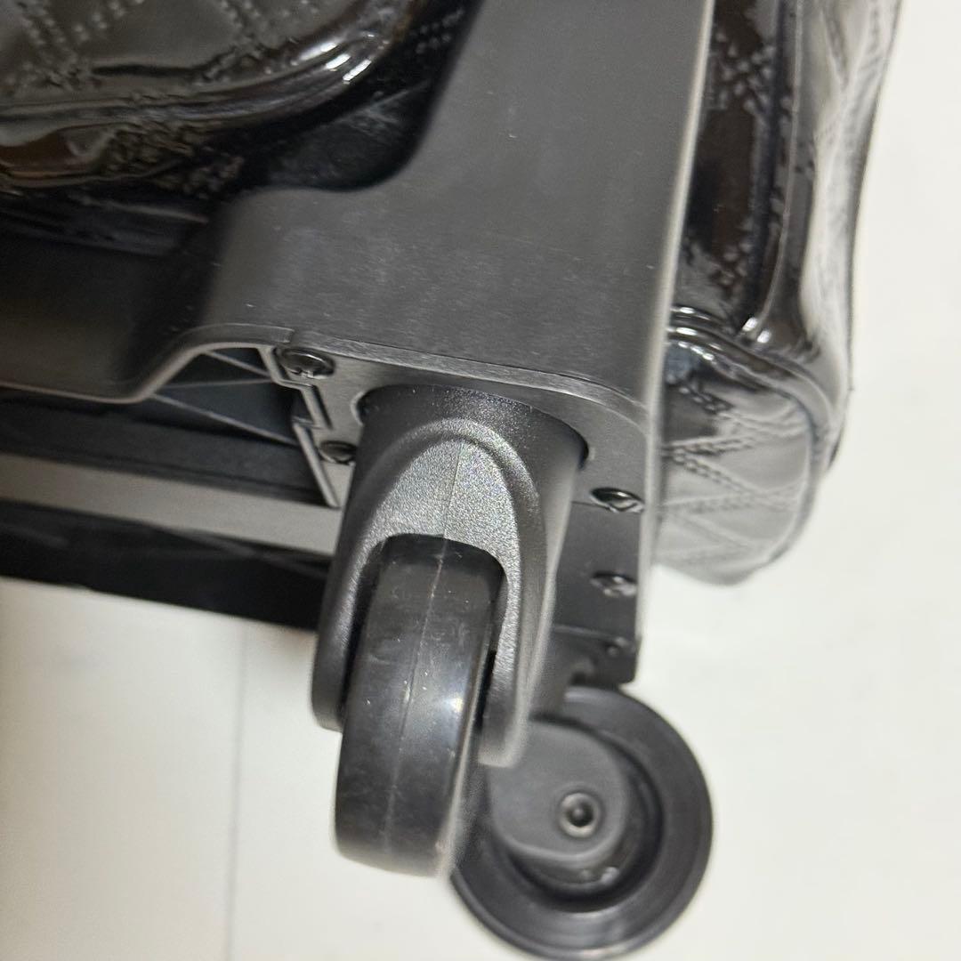 ⭐️未使用⭐️スワニー エマイロⅢ M18 キャリーカート キルティング 4輪