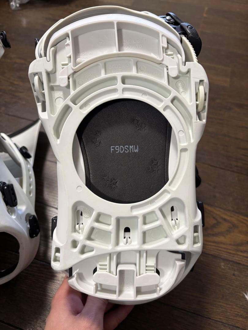 フラックス　FLUX DS 19-20 スノーボードビンディング 白