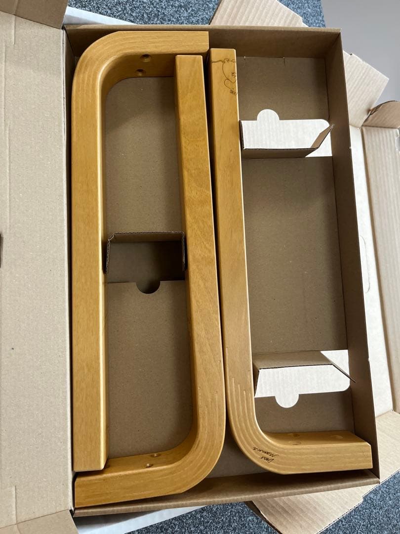 Stool 60 Celebratinon Artek ＋ Moomin