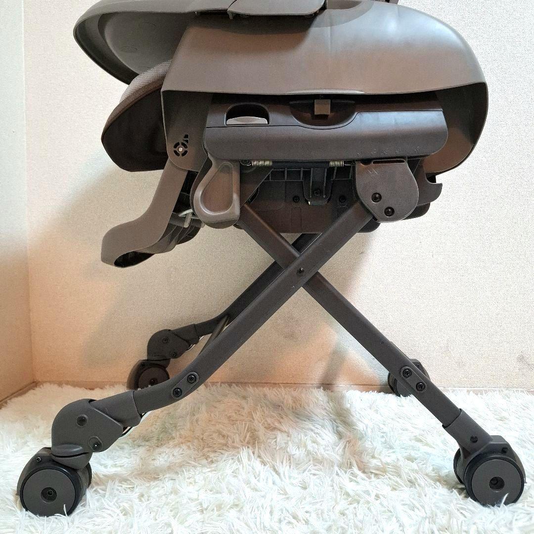 【極美品】コンビ ネムリラ 4キャス 電動 ハイローチェア シンプライト