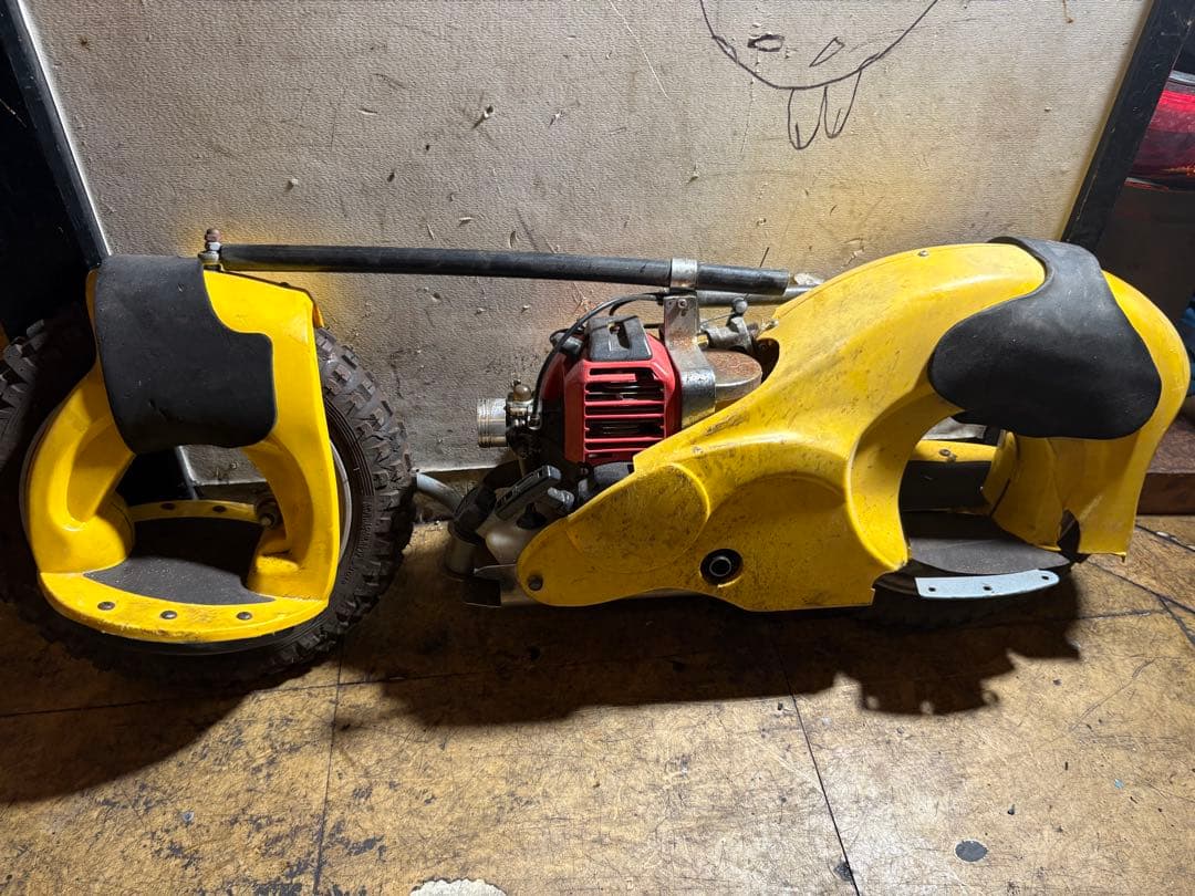 スケボー　エンジン　バイク　スケートボード　G-WHEEL スタンドバイク