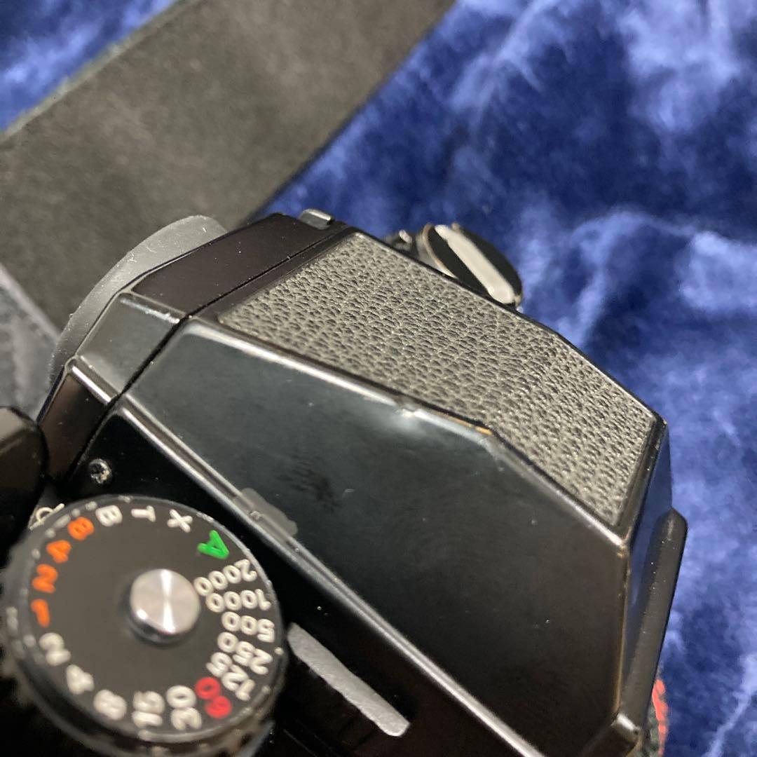 Nikon F3 アイレベル　ベンツシートグリップ　訳あり