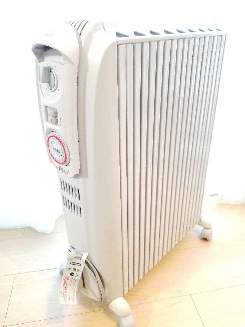 デロンギ オイルヒーター ドラゴン3 説明書付 トップハンガー付